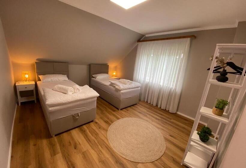 ペンション Repeat Racing Rooms