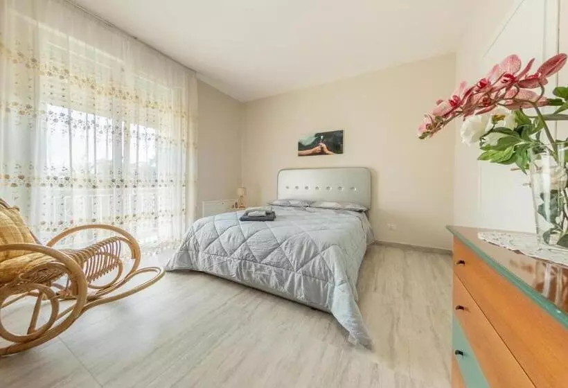 ペンション Villa Elena