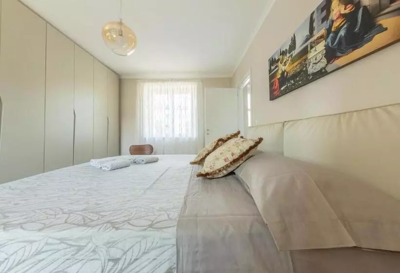 ペンション Villa Elena