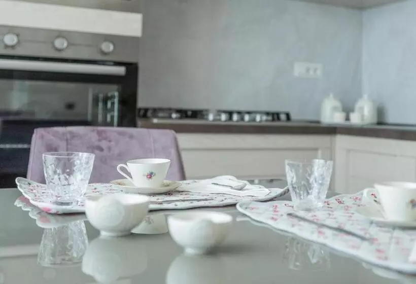 ペンション Villa Elena