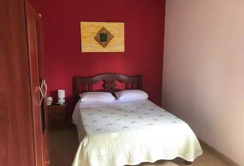 Retkeilymaja Celil Inn