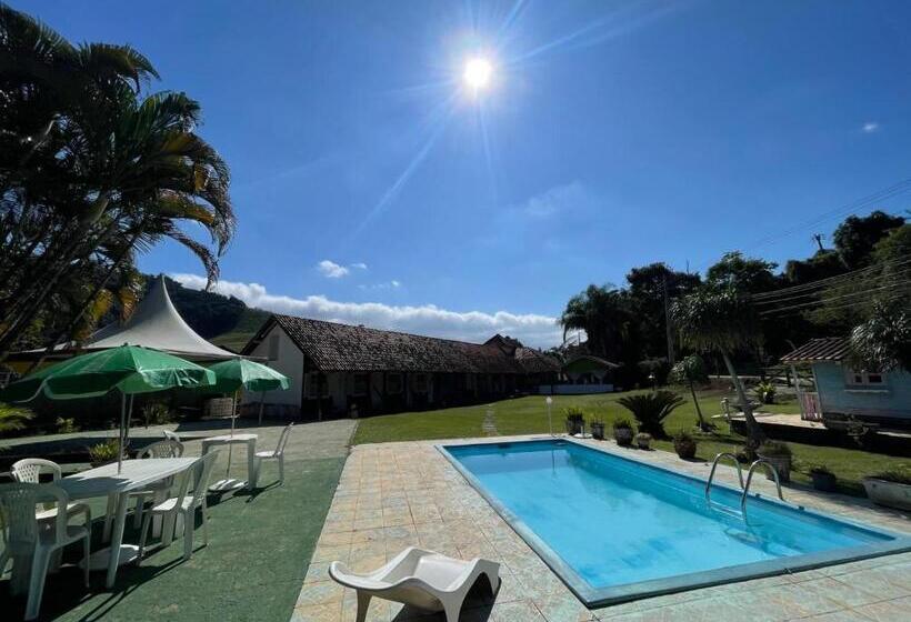 호스텔 Monte Alentejano Rj