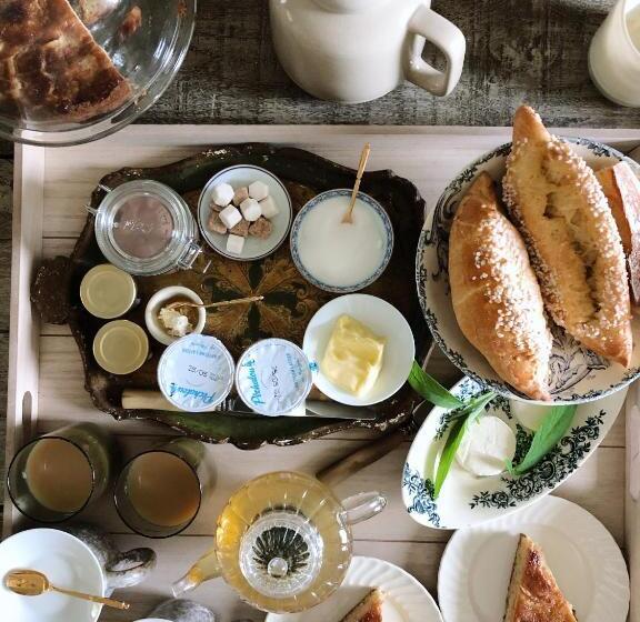 צימר Chambre D Hotes Lou Viradis