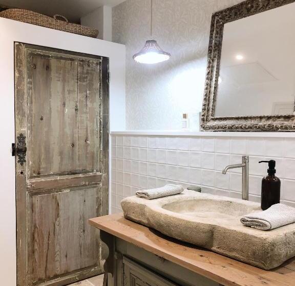 צימר Chambre D Hotes Lou Viradis