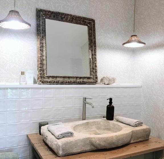 צימר Chambre D Hotes Lou Viradis