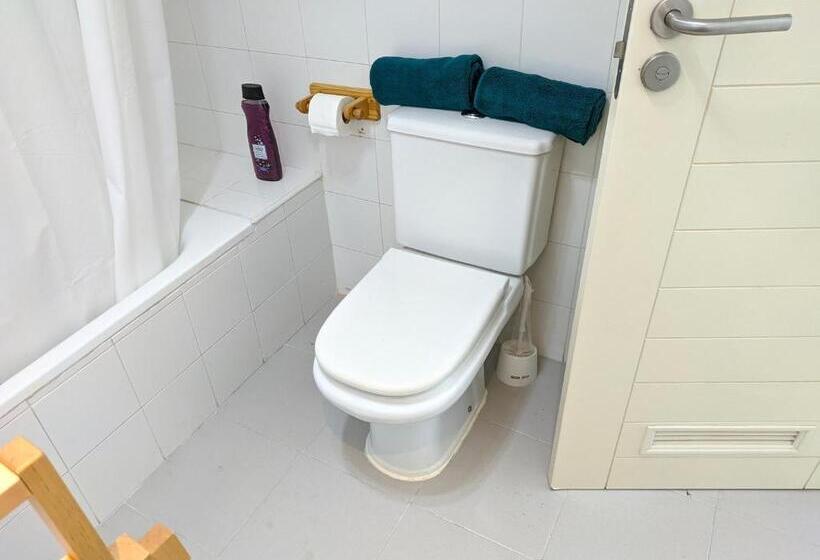 تختخواب و صبحانه El Mirador De La Urba