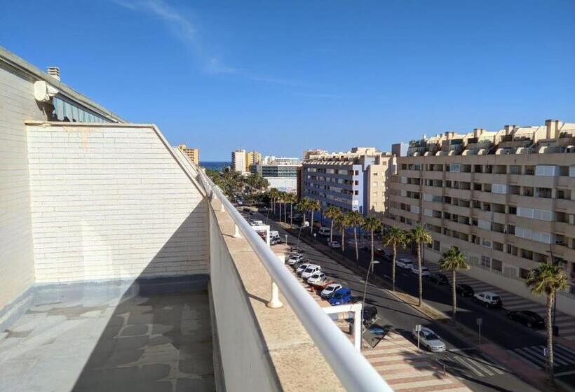 تختخواب و صبحانه El Mirador De La Urba