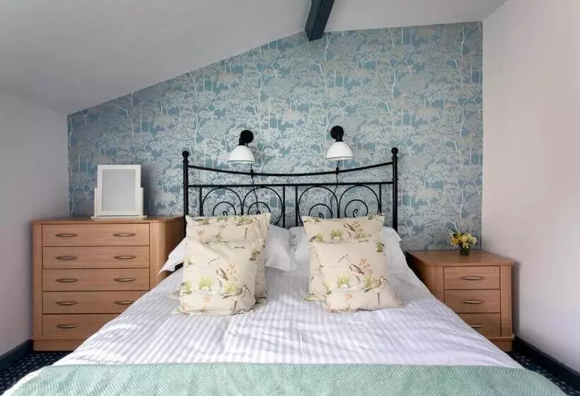 ベッドアンドブレックファースト Fisher Arms Pub