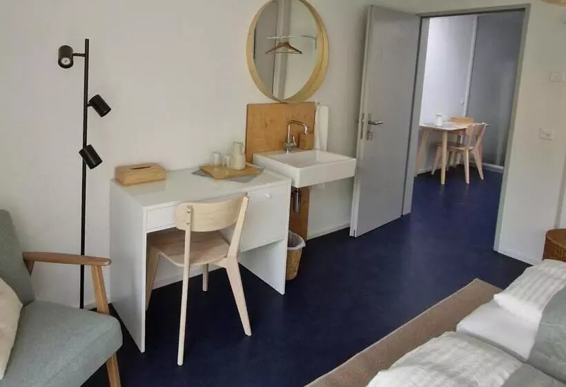 Aamiaismajoitus (B&B) Gästezimmer Gerlafingen