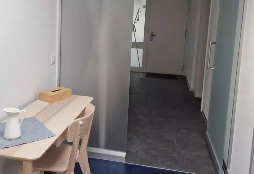 Aamiaismajoitus (B&B) Gästezimmer Gerlafingen