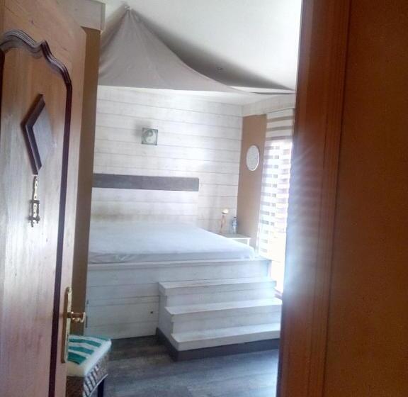 Bed and Breakfast Hébergement 24h Du Mans