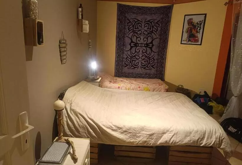Aamiaismajoitus (B&B) Hébergement 24h Du Mans