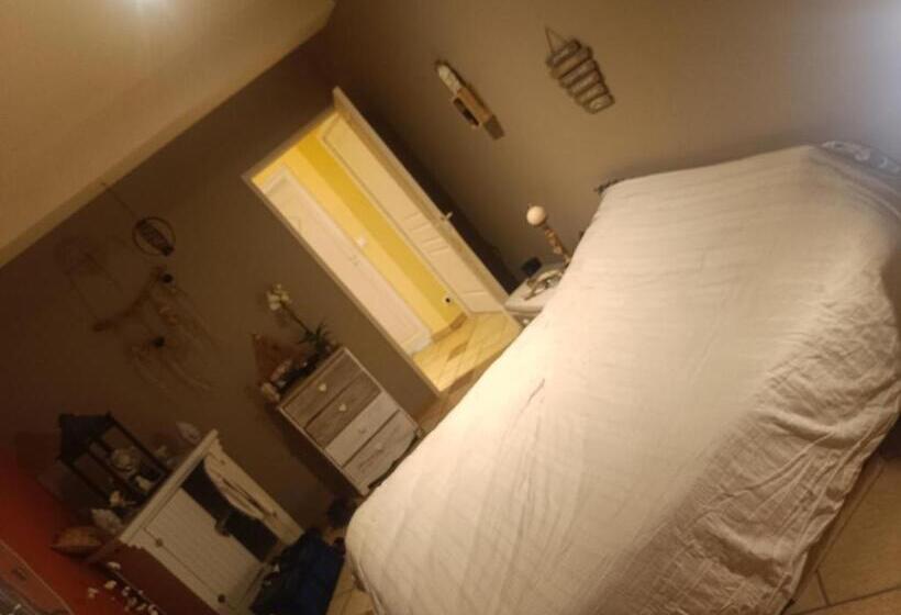 Bed and Breakfast Hébergement 24h Du Mans