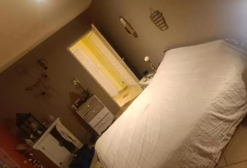 Aamiaismajoitus (B&B) Hébergement 24h Du Mans