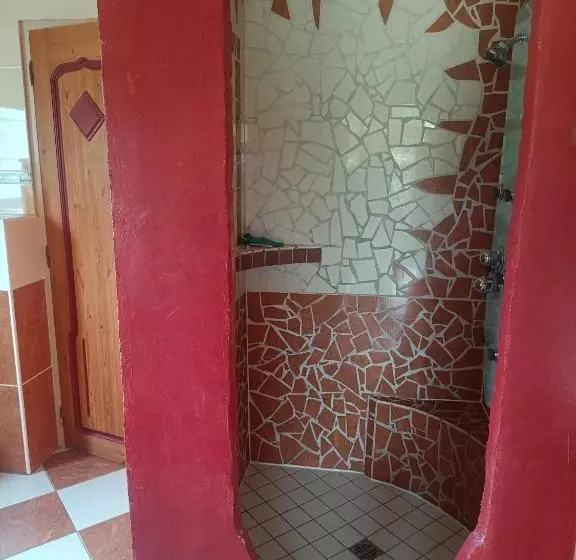 Aamiaismajoitus (B&B) Hébergement 24h Du Mans