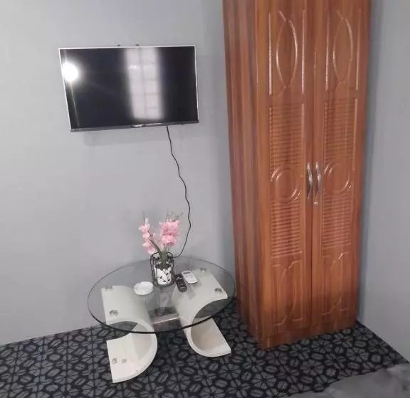 Aamiaismajoitus (B&B) Home Away From Home