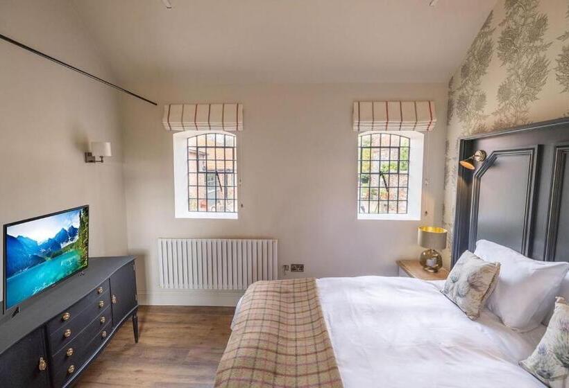 Bed and Breakfast Home Farm House