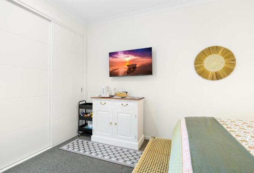 Bed and Breakfast Room 4 Two