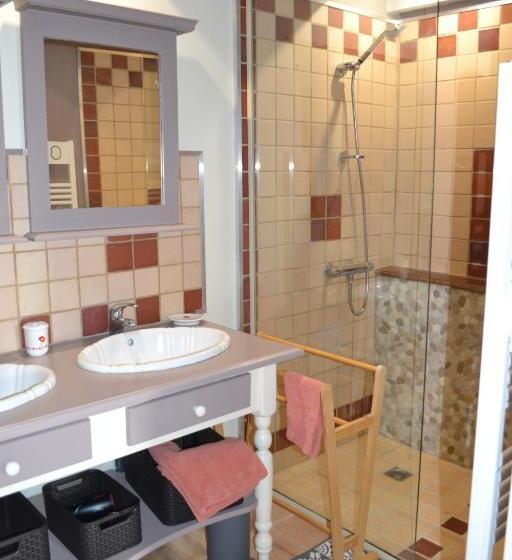 Bed and Breakfast Roses Des Sables