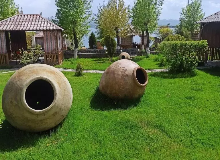 هتل կամբուզ