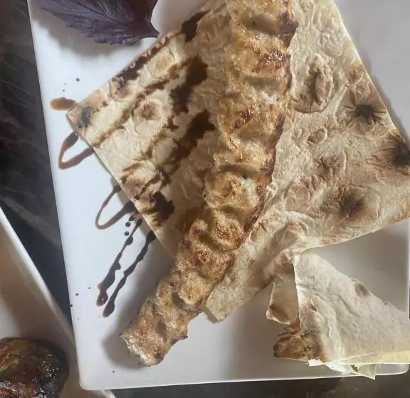 هتل կամբուզ
