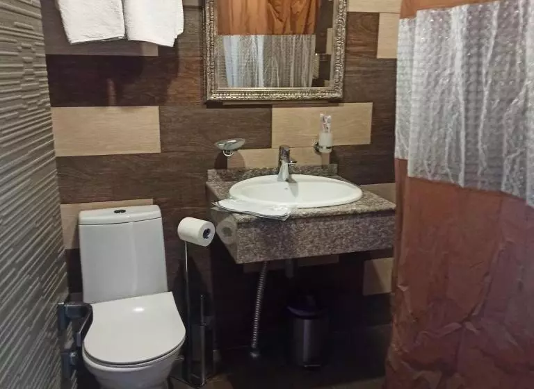 هتل կամբուզ