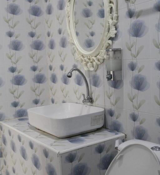 Hotel Bananaleaf Wedding Cafe & Resort