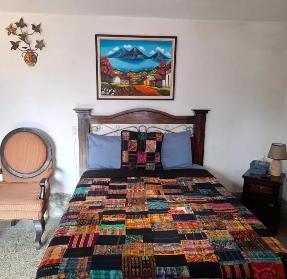 هتل Casa Santiago Son Ll