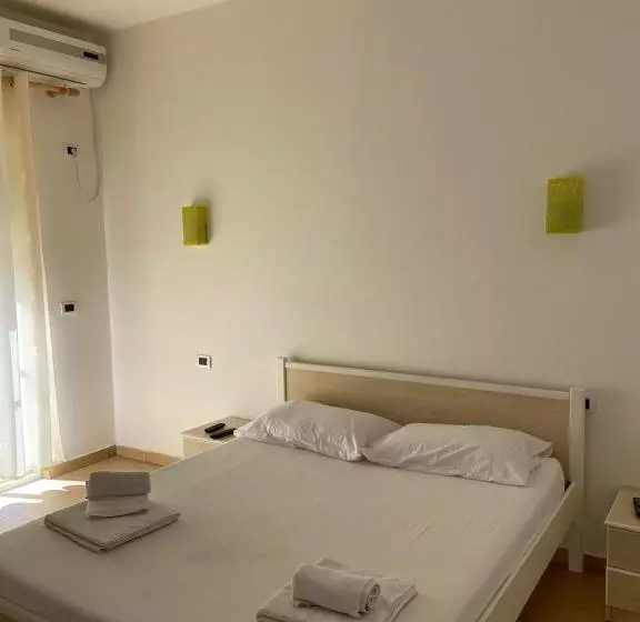 Hotel Prestige