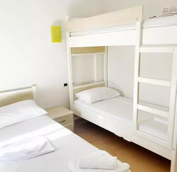 Hotel Prestige