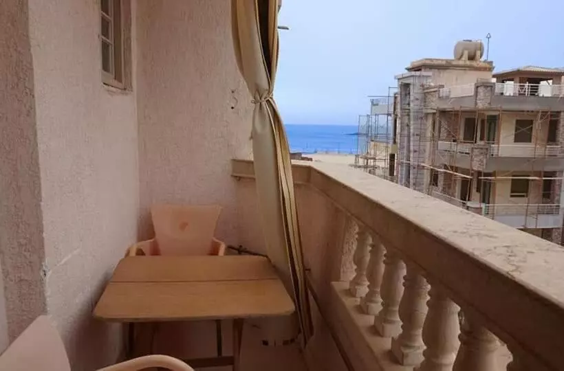 هتل Queen Palace