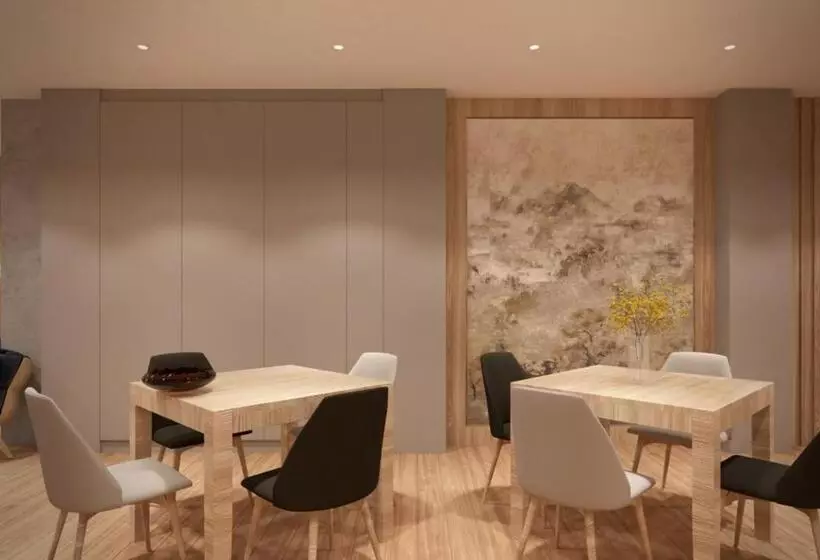 هتل University Boutique Rooms