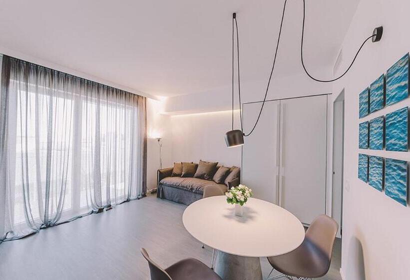 Hotiday Collection   Suites Polignano