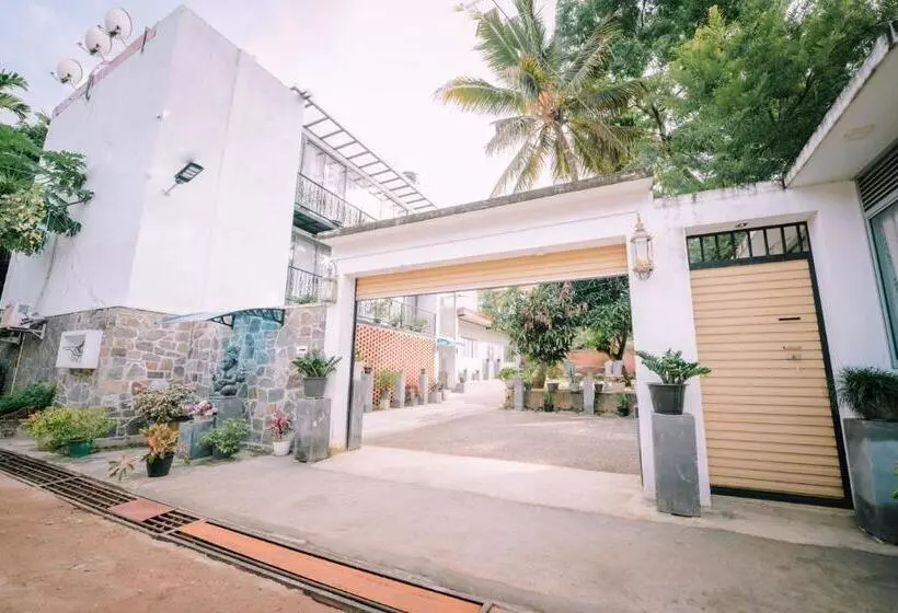 ペンション Bravon Villa