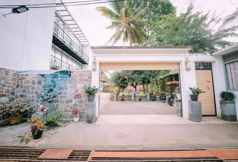 ペンション Bravon Villa