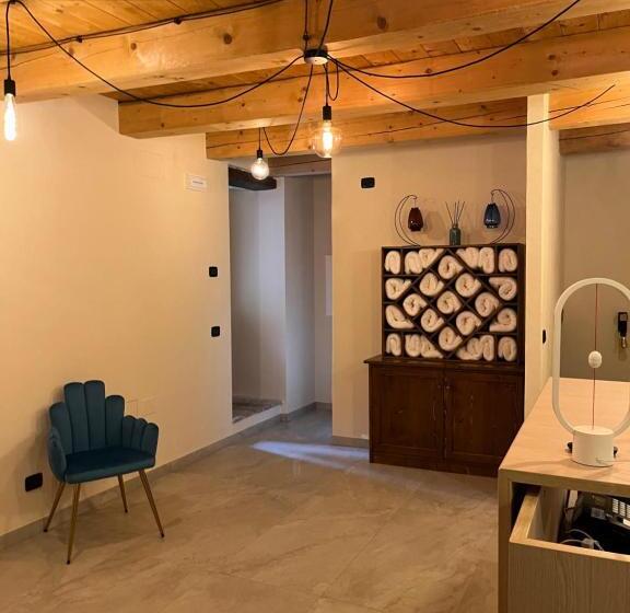 ペンション Sibilroom   Rooms & Wellness