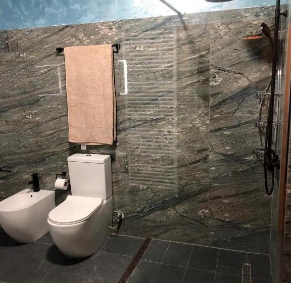 پانسیون Zeneli Alpin Chalet