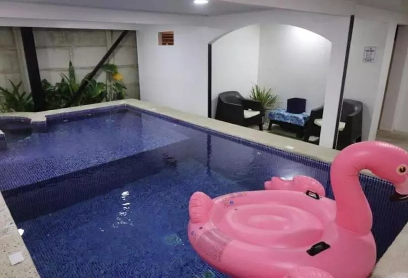 Studio With Ac, Smart Tv, Kitchen, Bath Pool 4