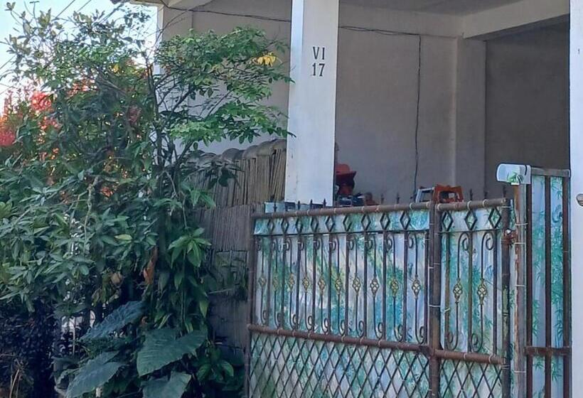 Hospedaria Eltari Pine House