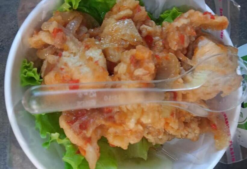 Hospedaria Eltari Pine House