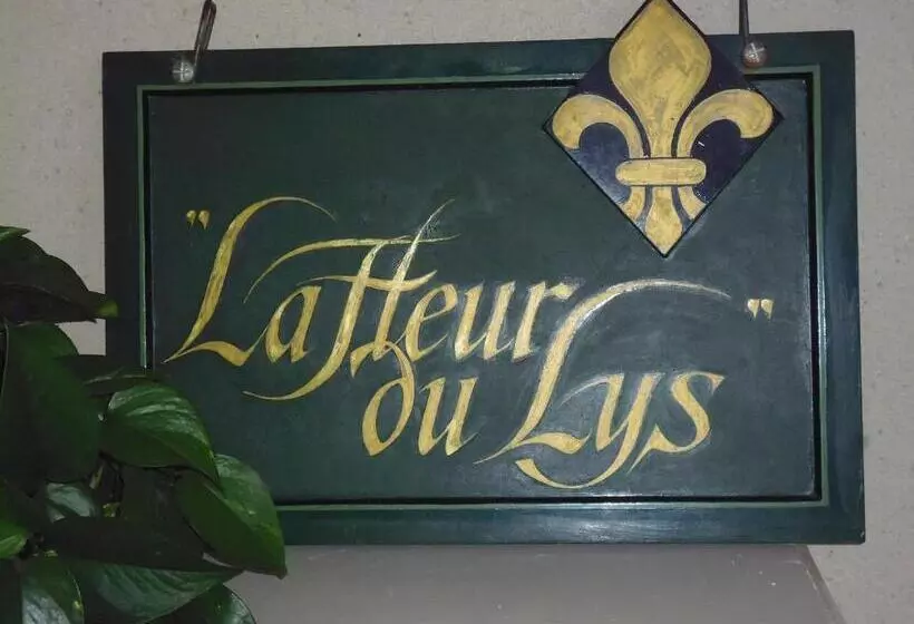 Nocleg ze śniadaniem La Fleur De Lys