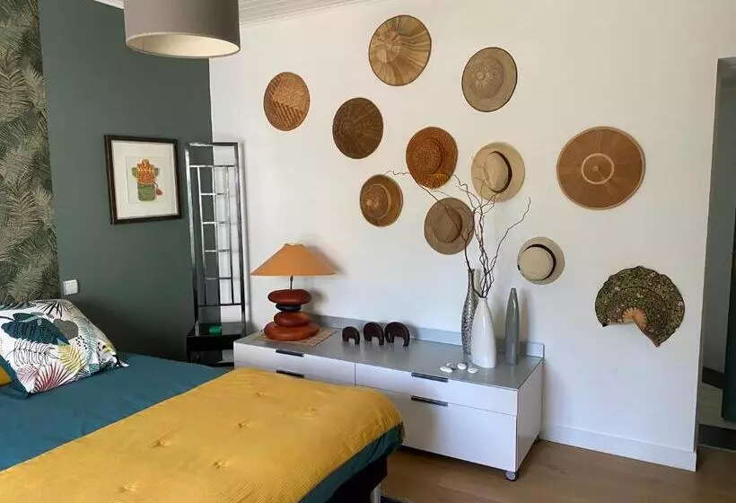 Aamiaismajoitus (B&B) La Maison De Lison