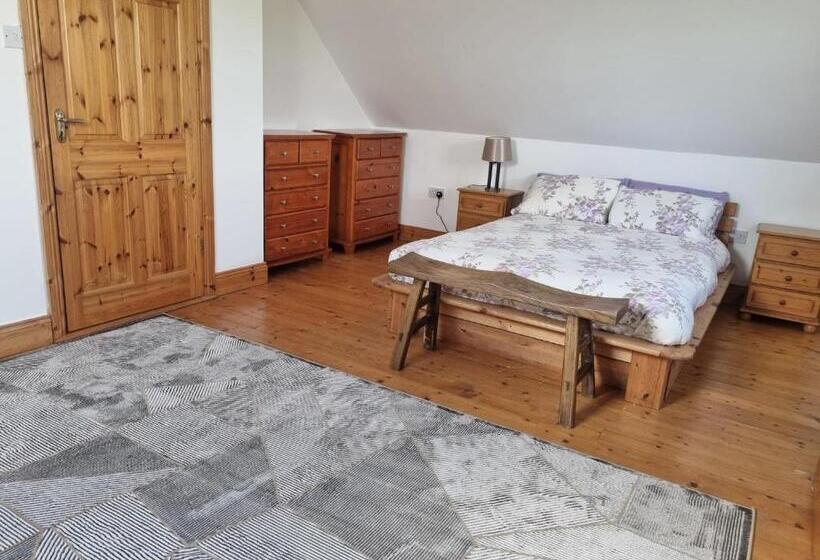 Bed and Breakfast Ocean Breeze Cottage