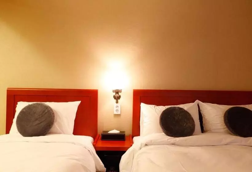 Hotelli Anmyeondo Plaza