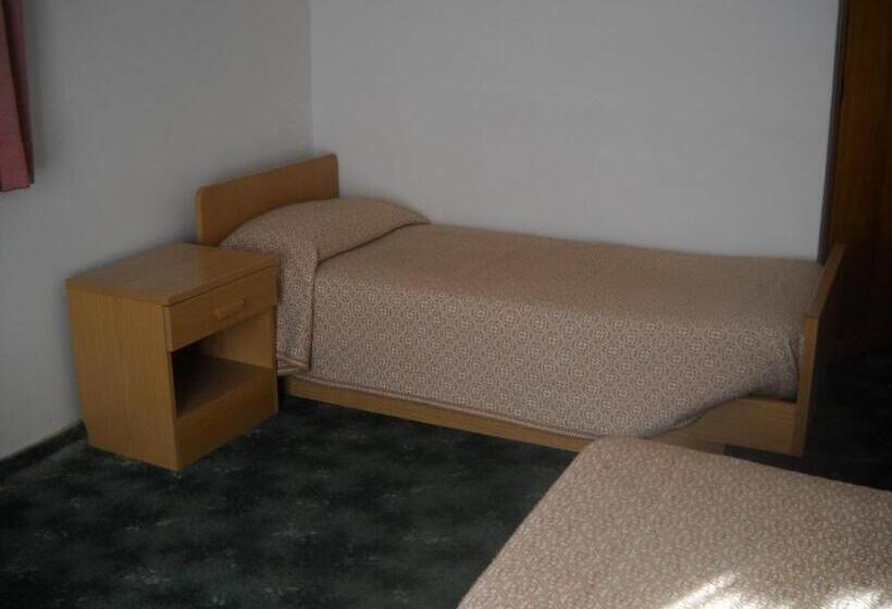 Отель B&b Chiara  Alleghe