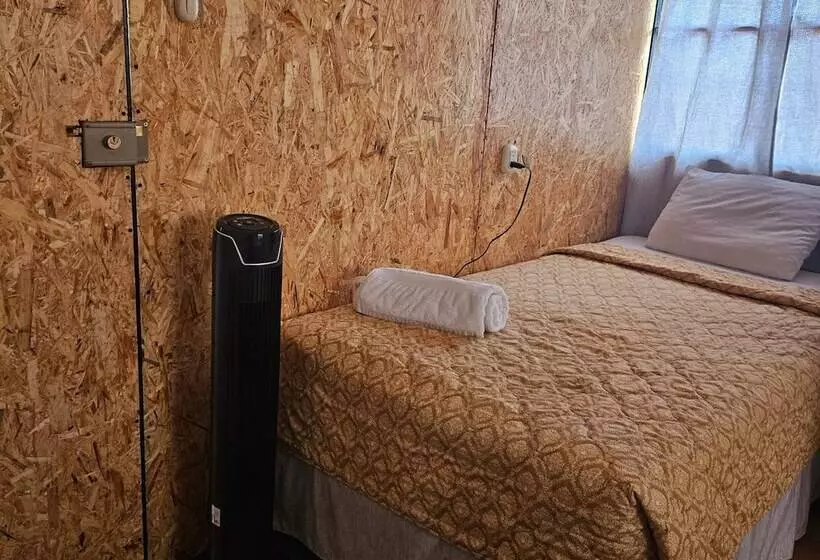 هتل Cermeño S House