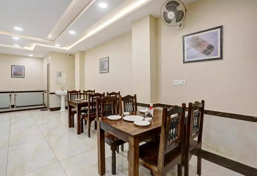 Hotelli Collection O Ravidarshan