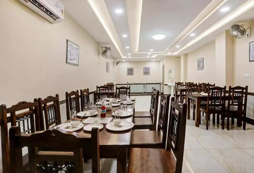 Hotelli Collection O Ravidarshan