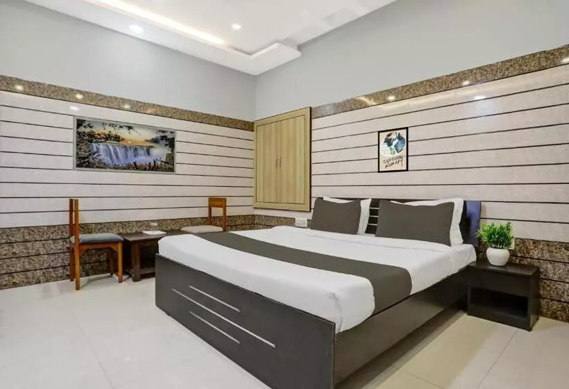 Hotelli Collection O Ravidarshan