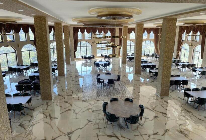 호텔 Gardenhill Village